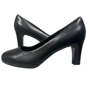 Rockport
Women's Total Motion Leah Pumps, size 7W, black, NWOT